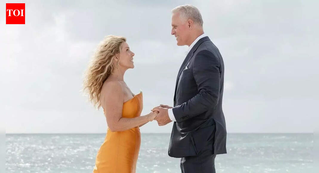 Peg Munson sends Golden Bachelor fans into overdrive with sizzling shirtless NFL throwbacks of Mel Owens