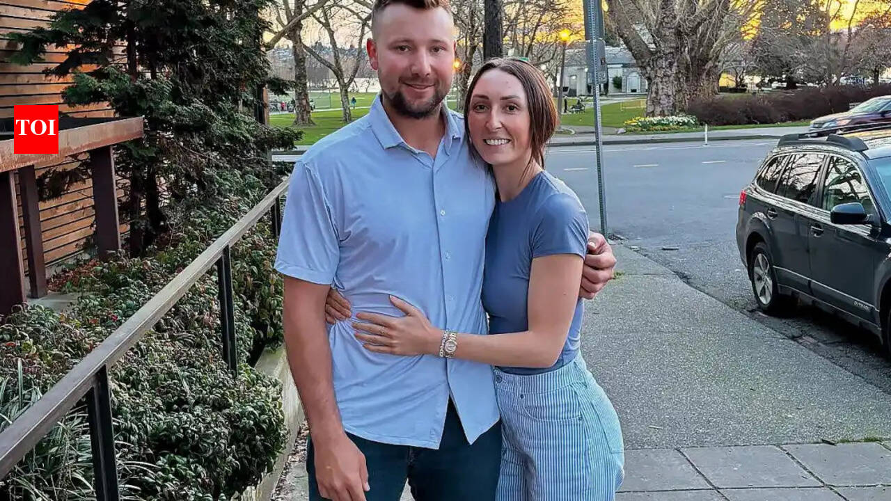 Cal Raleigh's girlfriend Hannah Shimek steals the spotlight with her viral  reaction to Josh Naylor's blockbuster Mariners deal | MLB News - The Times  of India