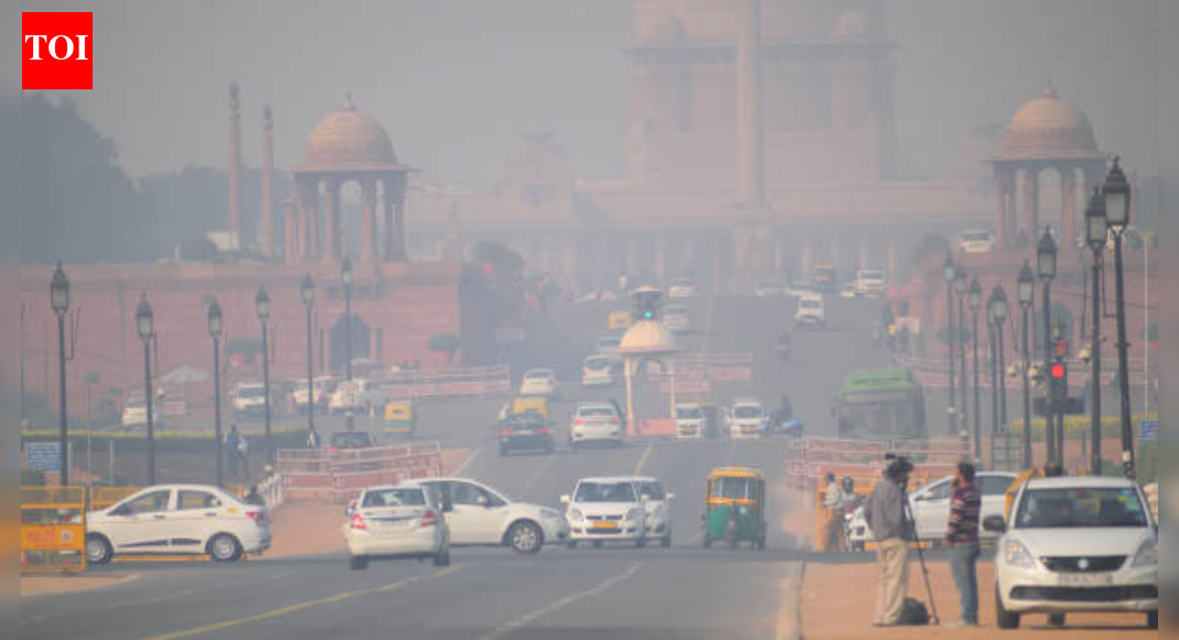 ‘Delhi has reached an emergency’: AIIMS experts warn as toxic air triggers patient surge