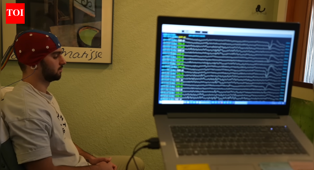 Man locked away his phone for a month and had brain scans before and after to show what changed