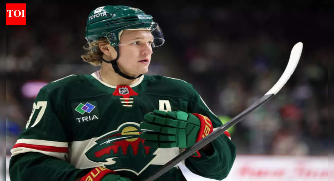 Is Kirill Kaprizov playing against the Carolina Hurricanes tonight? Latest update on Minnesota Wild star for November 19