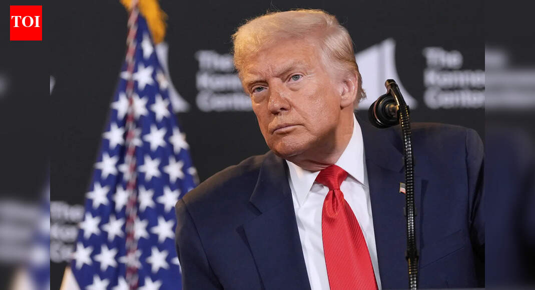 Trump's $2,000 tariff rebate promise: Is it even feasible? When Americans might actually get it