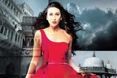 'Dangerous Ishq' look not inspired from Jolie: Karisma