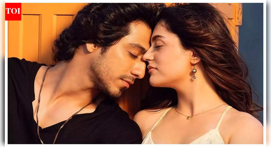 Did Karan Johar just confirm Ahaan Panday–Aneet Padda relationship? tells Sania Mirza 'Saiyaara' stars are 'Bollywood’s next it couple'