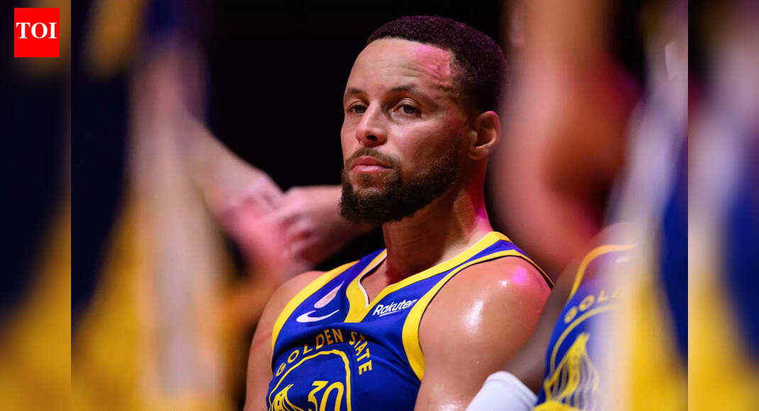 Is Stephen Curry playing tonight vs the Miami Heat? Latest update on the Golden State Warriors star's injury report (November 19, 2025)