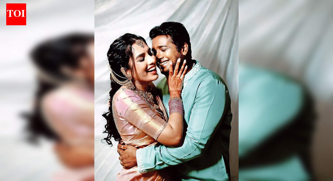 Wedding bells for Rahul Sipligunj & Harinya Reddy