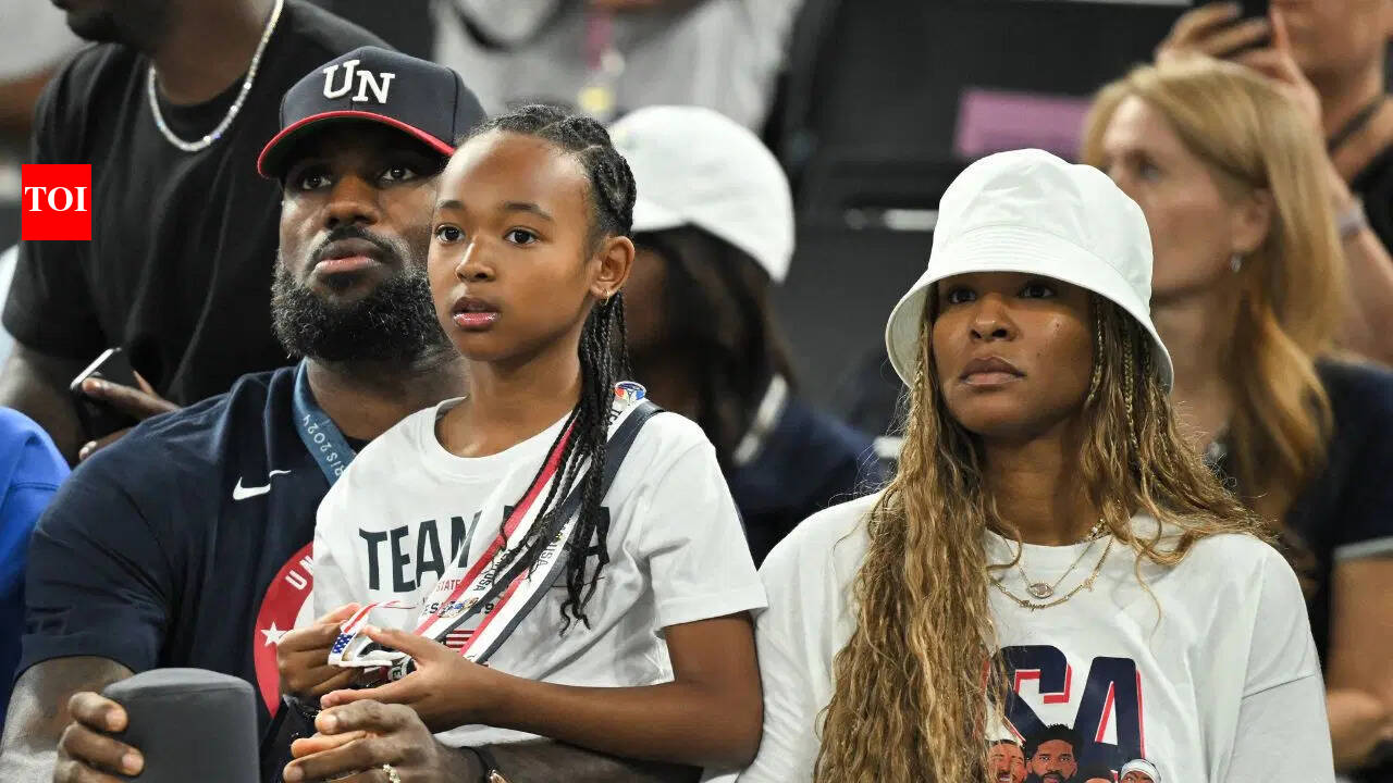 LeBron James' wife Savannah James gets teary-eyed as daughter Zhuri steps  into new chapter with SZN Volleyball team | NBA News - The Times of India