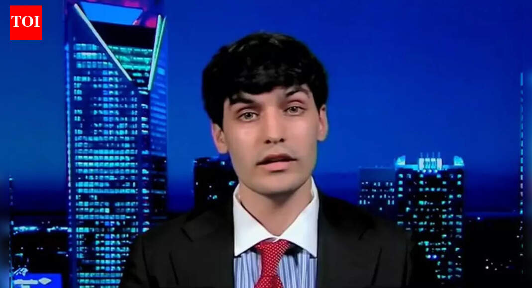 <div>Nikki Haley’s son, who wants to ban H-1B, says naturalised citizens should not hold office: 'We need to limit foreign...'</div>