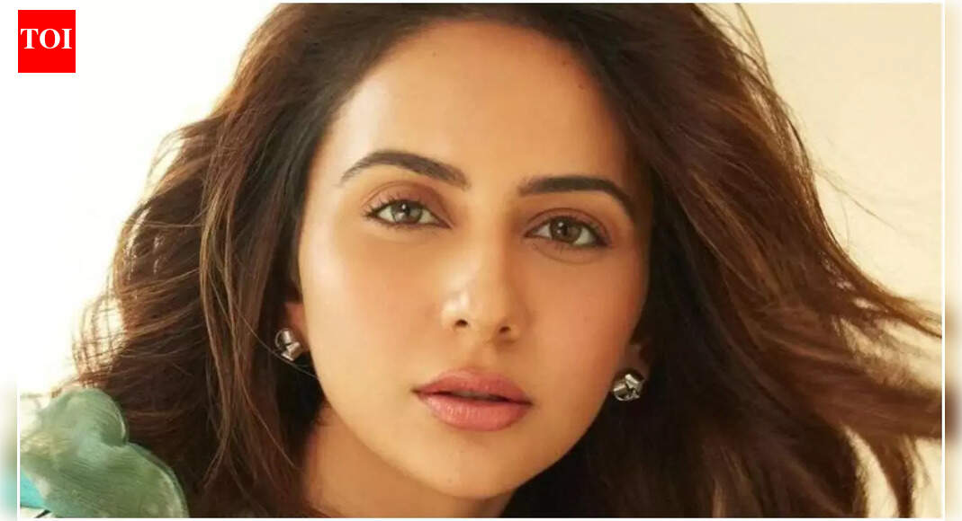 Rakul Preet Singh opens up on Bollywood actresses as working moms; ‘Deepika Padukone, Alia Bhatt, Kiara Advani have crossed that boundary’