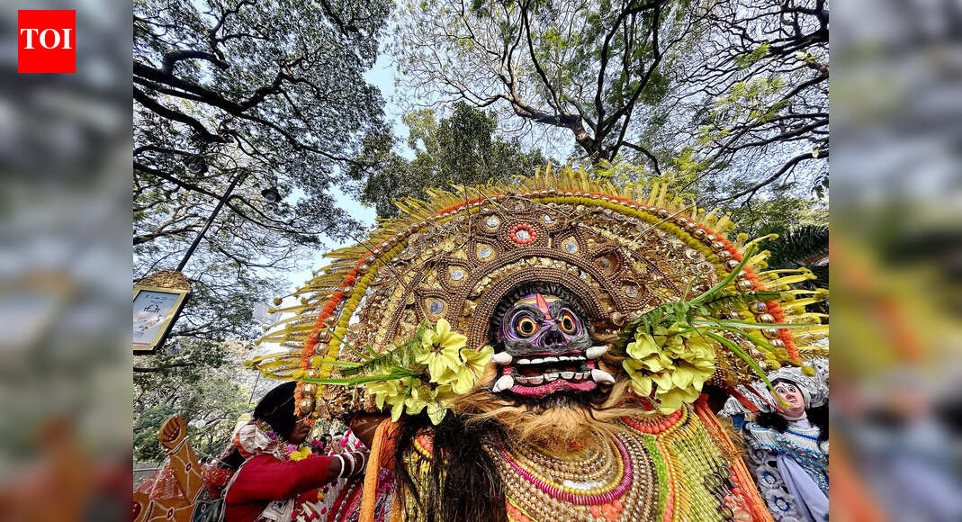 Desfile vibrante da inicio al Festival Internacional de Cine en Goa