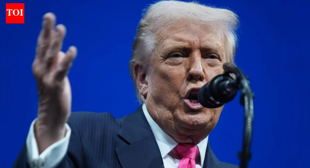 <div>'He’s frank': White House defends Trump’s 'Piggy' remark on female reporter; asks media to appreciate his 'candour'</div>