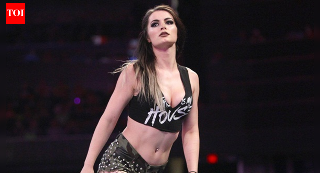 “They bought a ticket to get past security” — Ex-WWE diva details the terrifying extent of a stalker’s obsession