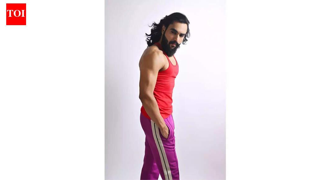 Devadutta Roy makes a statement with his early-morning ride