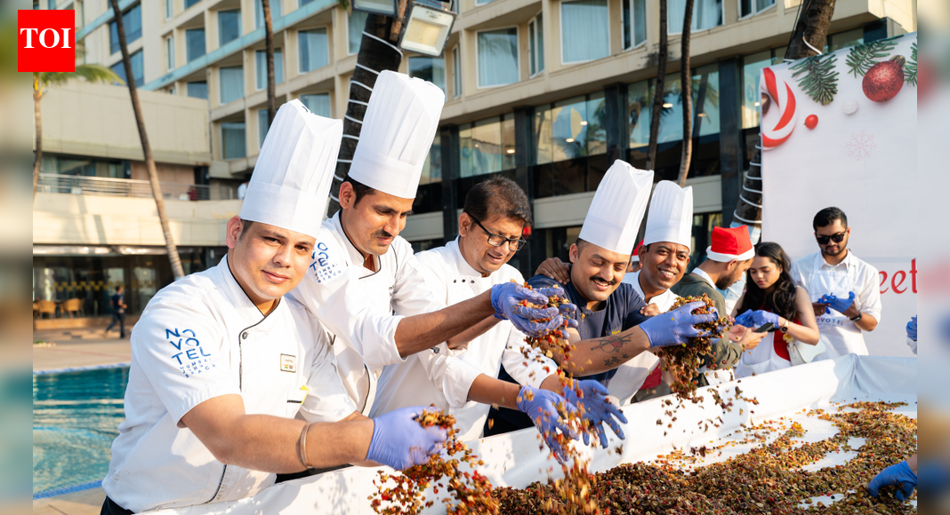 Mumbai mixes, stirs & celebrates cake mixing