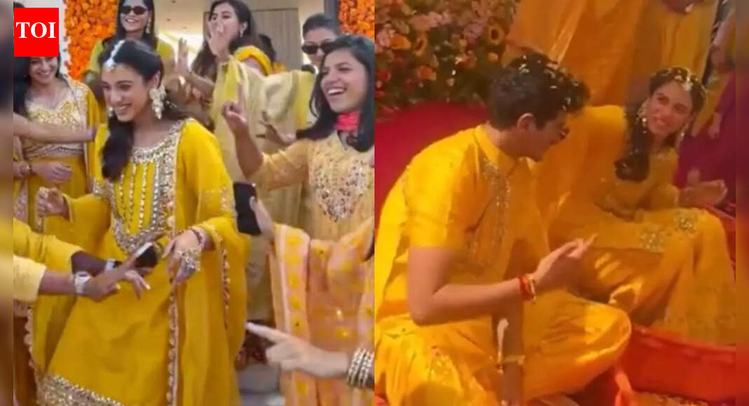 Internet melts as Women's World Cup winner Smriti Mandhana, Palash Muchhal share cute Haldi moment — Watch
