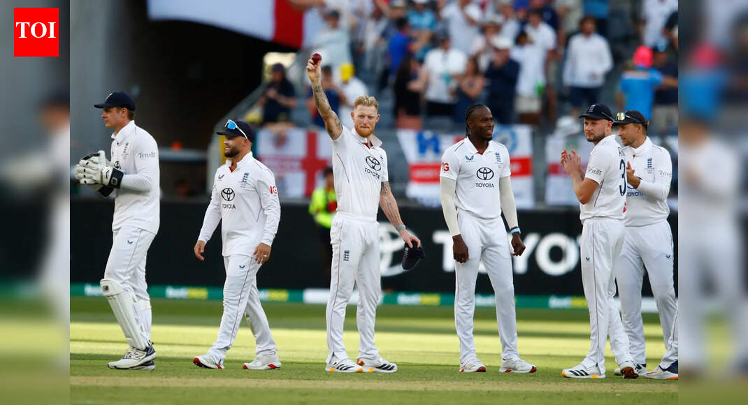 AUS vs ENG Ashes Live: England 1 wicket away from first-innings lead