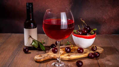 Best foods to eat before drinking alcohol: Smart eating that reduces next-day hangovers