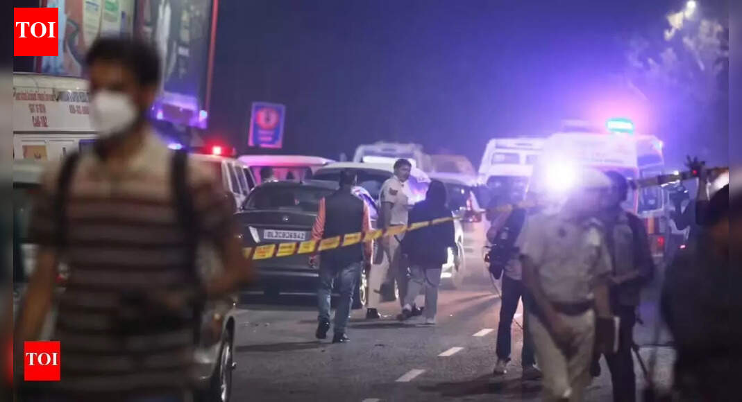 'Under immense pressure': Another BLO found dead in West Bengal; suicide note recovered