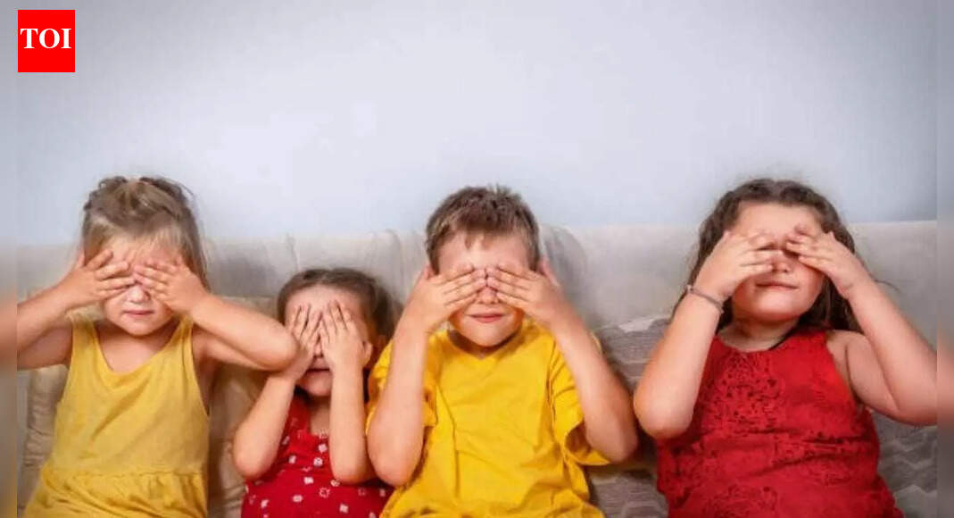 6 words you should never say in front of kids