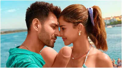 ‘Tu Meri Main Tera Main Tera Tu Meri’ teaser out: Kartik Aaryan and Ananya Panday sparkle with a festive Christmas romance