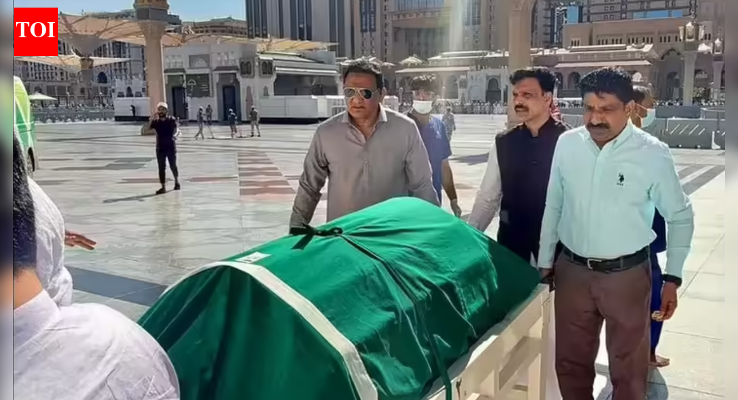 Saudi bus crash: Umrah pilgrims, including 45 Indians laid to rest in Medina