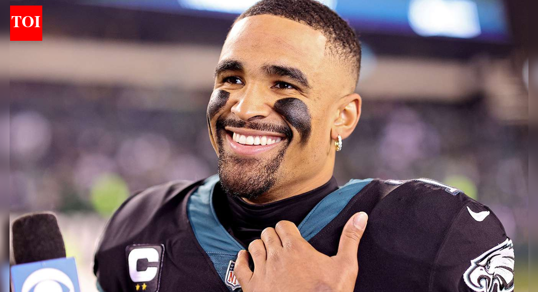 Will Jalen Hurts play vs Cowboys today? Latest injury update on Eagles quarterback