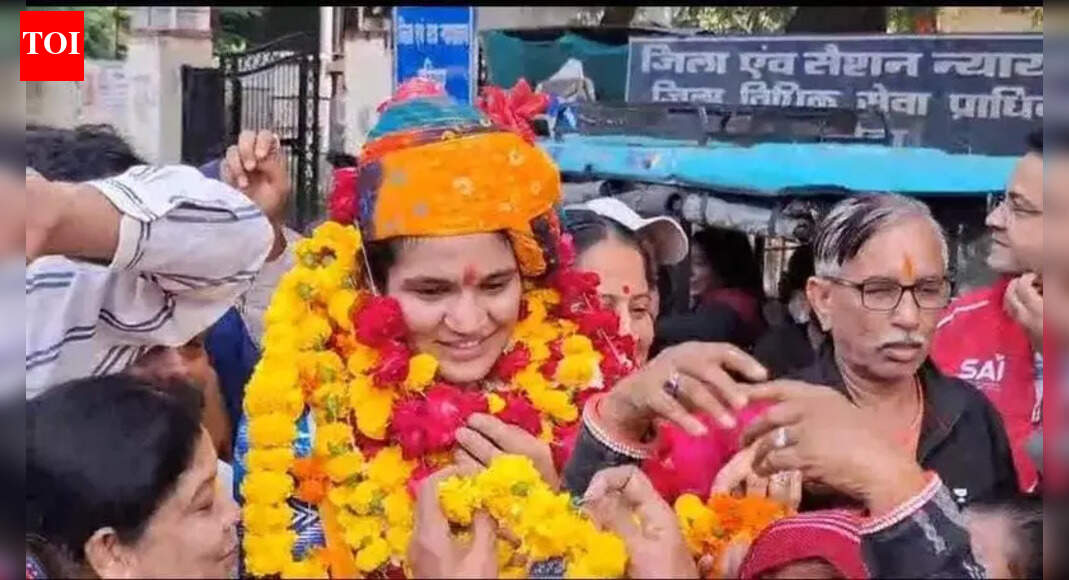 Kota girl returns as world boxing champ, receives rousing welcome ...