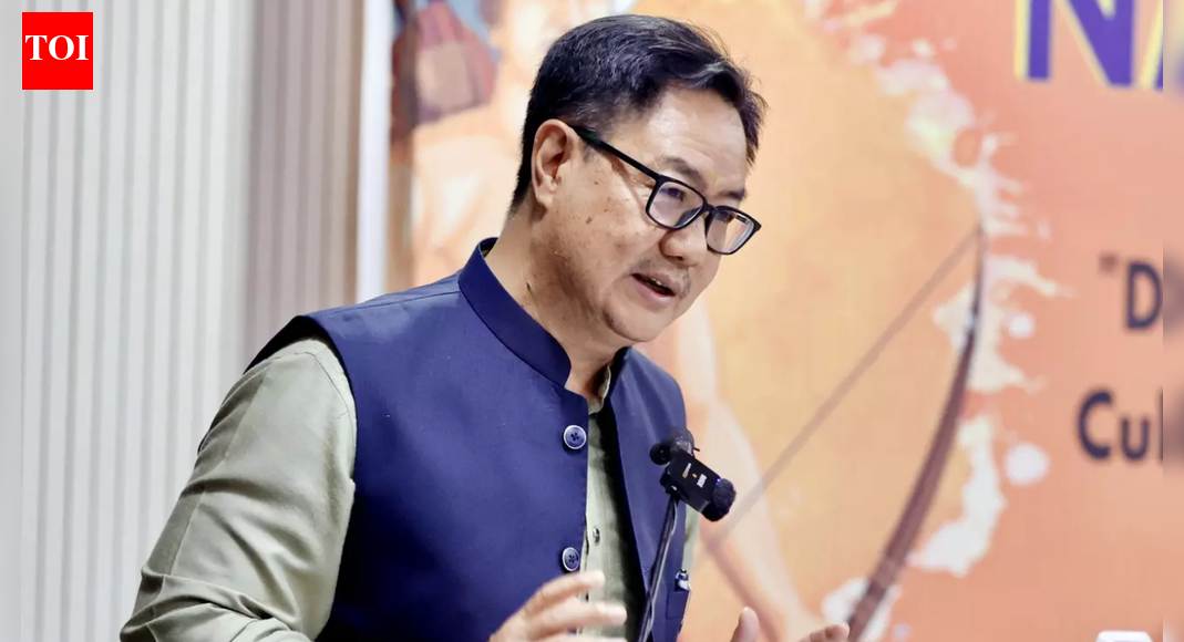 <div>'Strengthens cultural and spiritual ties': Kiren Rijiju heads to Bhutan to return sacred Buddha relics; leads delegation</div>