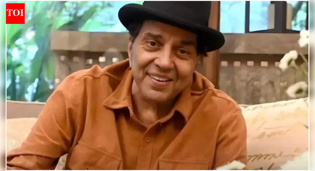 Dharmendra no more: Ajay Devgn, Kareena Kapoor and other Bollywood actors mourn the demise of the 89 year old actor