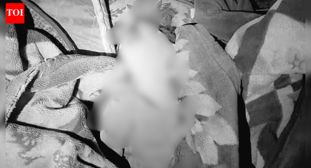 'Civilian's house bombed': Pak strikes Afghan, says Taliban govt; 9 kids, 1 woman dead