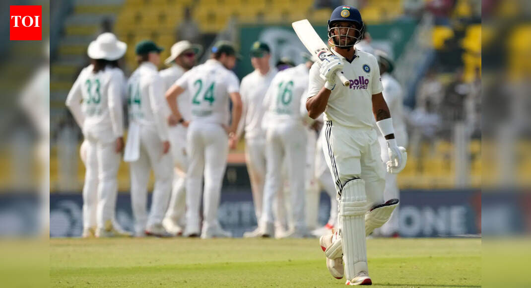 'Virat, Sachin used to bat at 4': Ex India wicketkeeper slams Jurel after Guwahati duck