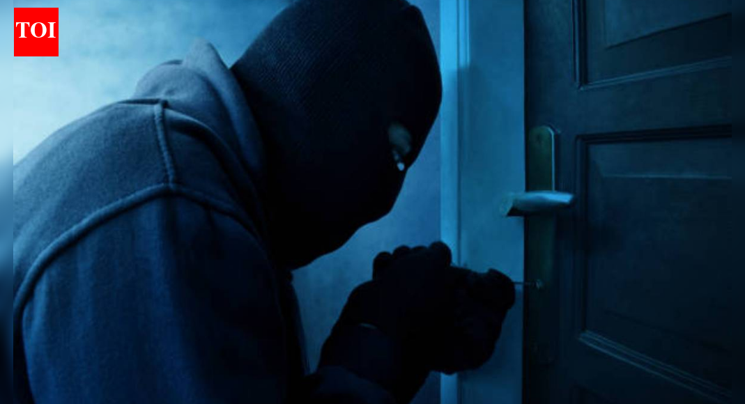 UP: Woman drugged, jewellery worth Rs 50 lakh stolen; father among suspects