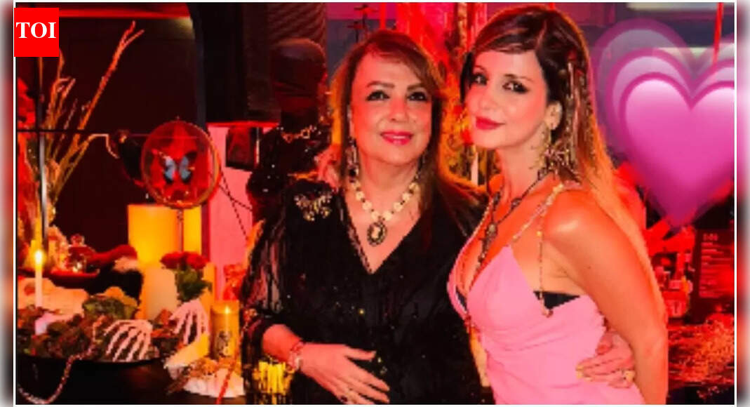 Sussanne Khan shares a heartfelt tribute to Zarine Khan