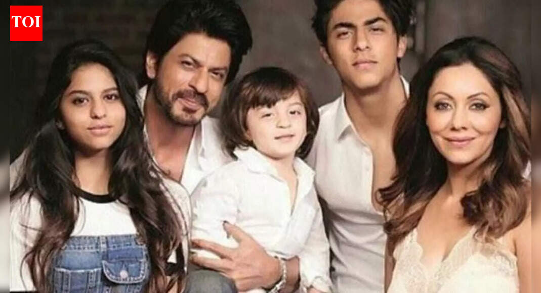 How Shah Rukh Khan raises his kids with humility despite stardom