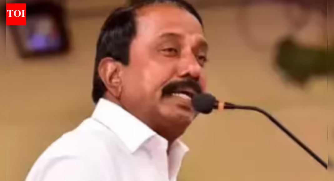 ‘Former TN minister Sengottaiyan is set to join Vijay’s TVK on Thursday’