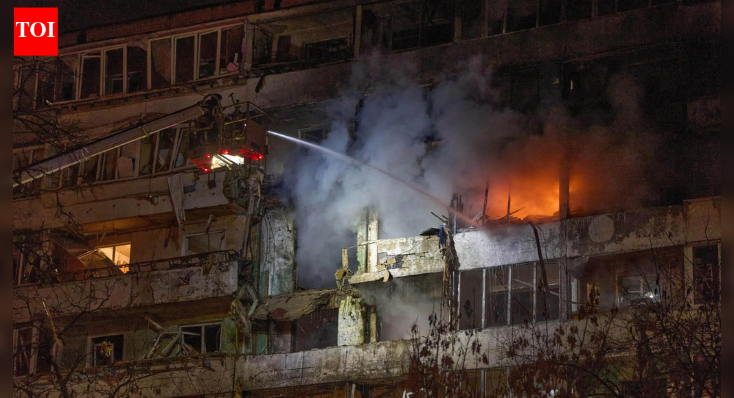 Russian strikes kill 7 in Kyiv, energy supply hit