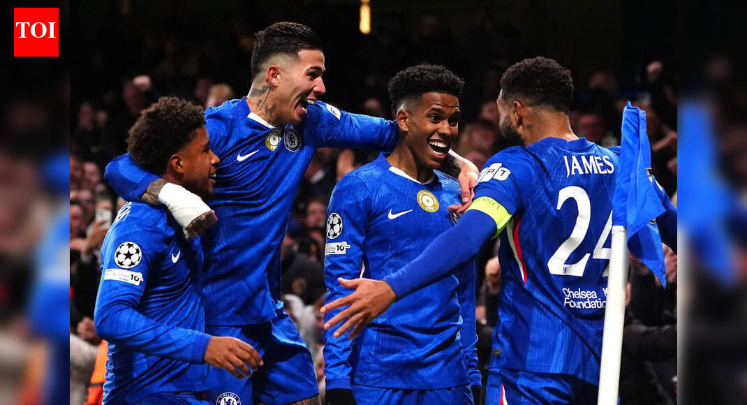 Estevão’s solo brilliance lifts Chelsea to dominant win over 10-man Barcelona