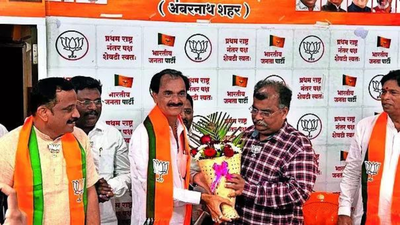 Days after 'no-poaching pact', BJP inducts three more Sena netas