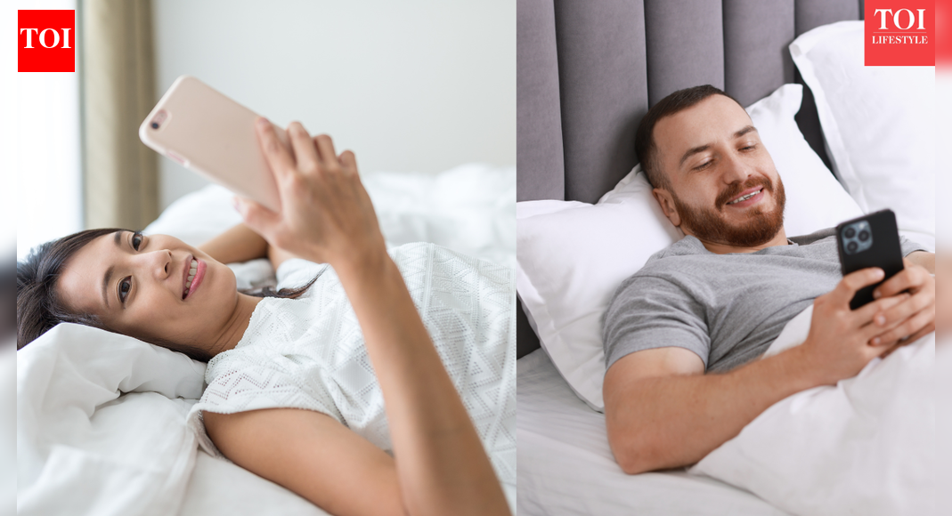 The real psychology behind those “good morning” and “good night” texts