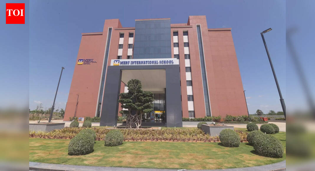 Meru Pravinya 2025: 480 Young Innovators Reimagine the Future with AI & Robotics