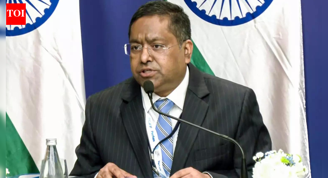 <div>'Indisputable reality': MEA slams China for detaining Indian citizen in Shanghai; calls Arunachal Pradesh 'integral part of India'</div>