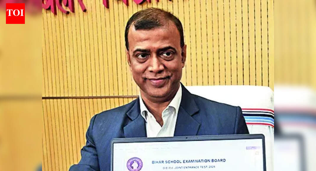 79.01ndidates clear joint entrance test for admission to diploma in elementary education (DElEd) programme