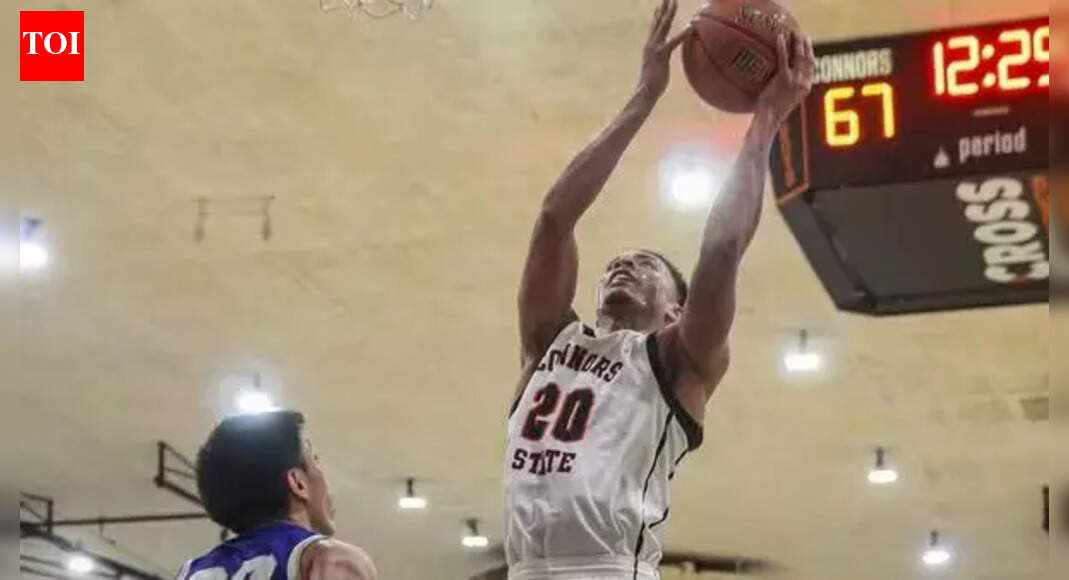 Oklahoma junior college player dies after tragic in-game injury