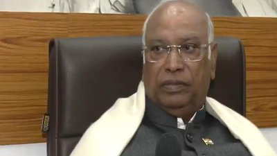 PM Modi & RSS reading Preamble a victory for founding fathers: Congress