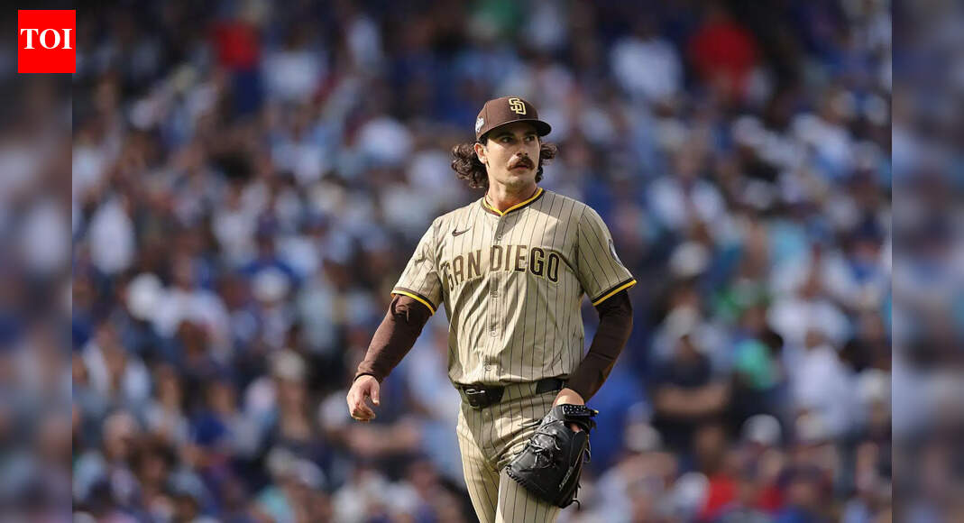 Dylan Cease secures a seven-year $210 million contract from the Toronto Blue Jays