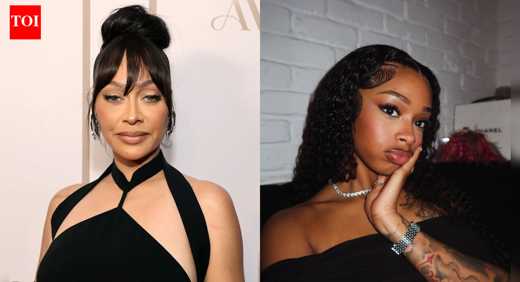 Carmelo Anthony’s ex-wife shares clip featuring Kiyan Anthony’s girlfriend wearing custom-made outfit at Syracuse game