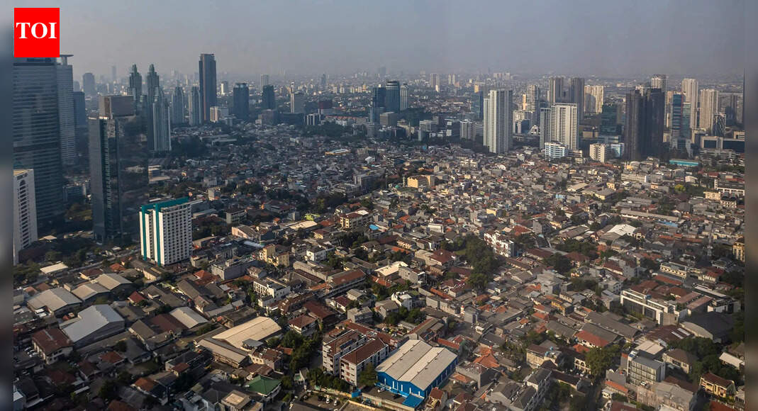Jakarta shoots to No. 1 in world population ranking from No. 33 in just 7 years. How?