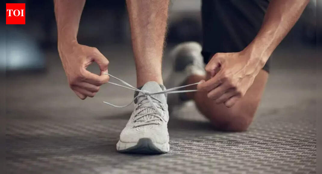 Breathless while tying your shoes? US cardiologist warns of hidden heart risk