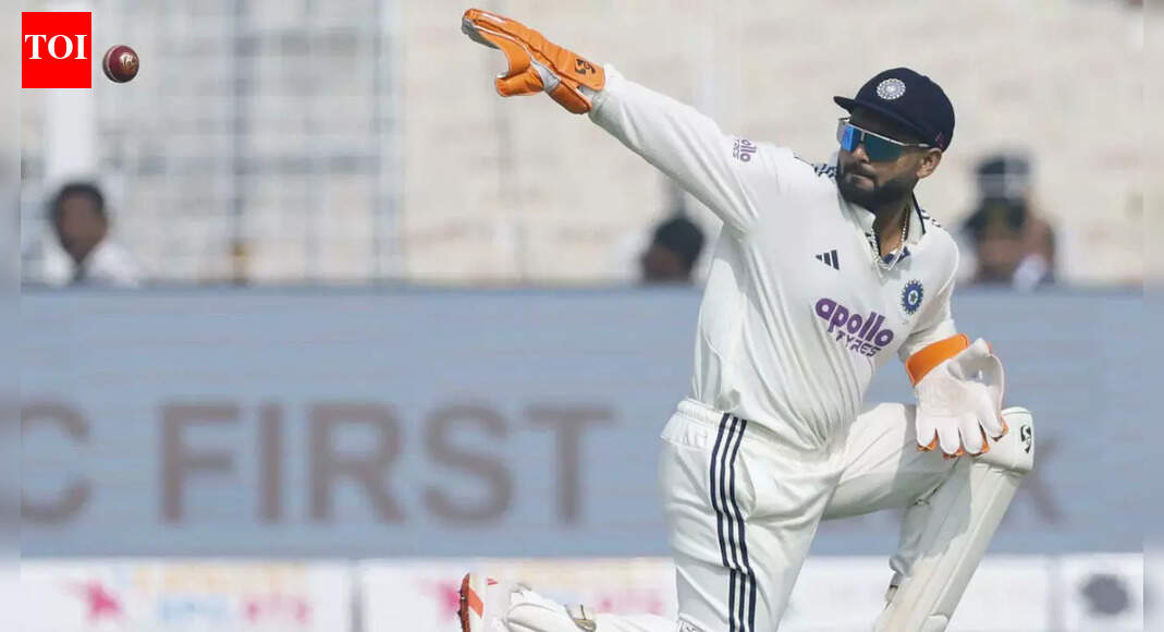 'Sorry': Rishabh Pant posts emotional message after 0-2 drubbing against South Africa