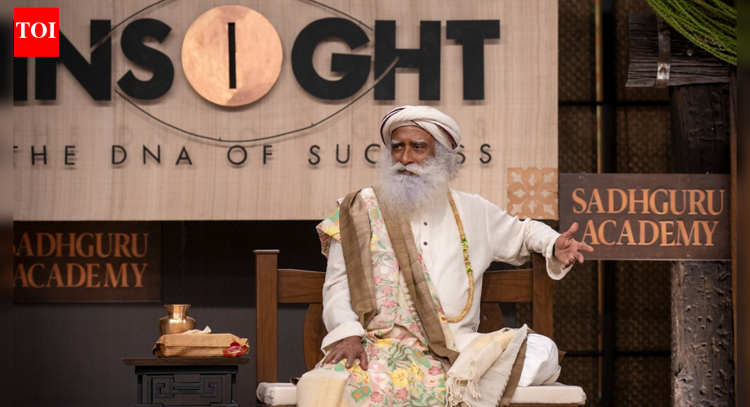 Sadhguru says AI will end ‘intellectual coolies’ era, urges entrepreneurs to stay agile